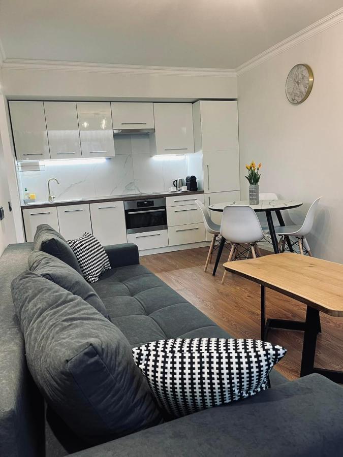 Sun Clock Apartment Šiauliai Екстериор снимка